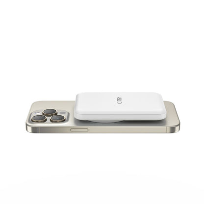 Tech-Protect PB10 LifeMag vezeték nélküli külső akkumulátor, 5000mAh, 15W, PD + FQI, 1 x QI - 1 x USB-C, fehér